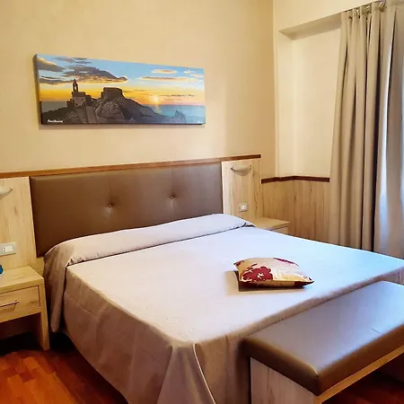 Corallo Hotel 3*
